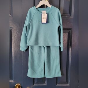 Champion Girl's Turquoise Sweatshirt and Pants Set
